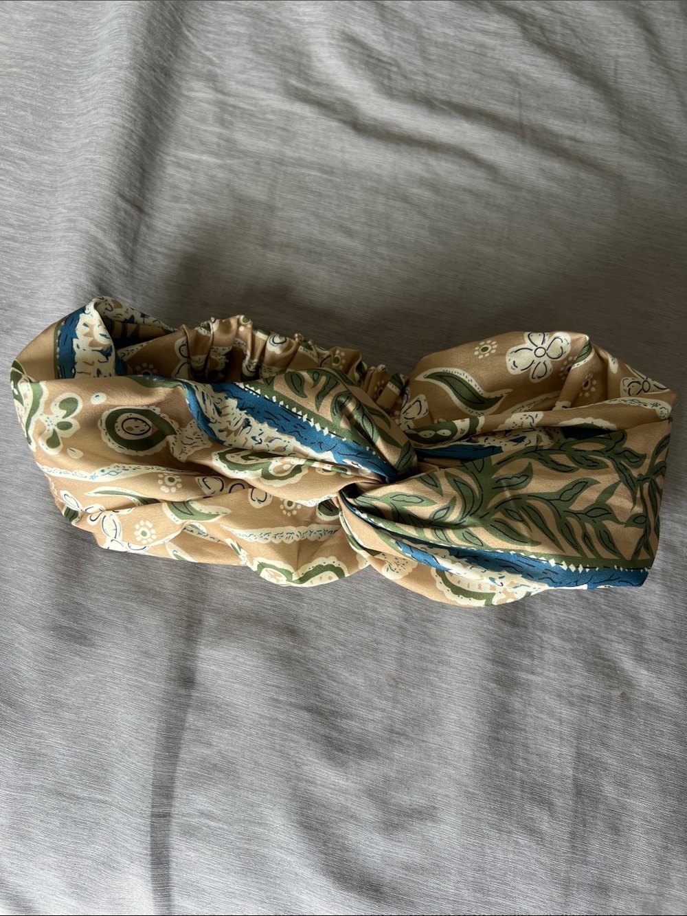 Anthropologie Neutral Floral Twist Headband with Blue Accents